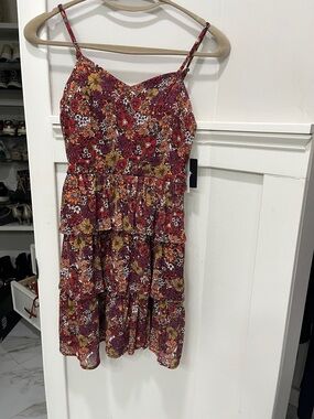 by & by Burgundy Floral Tiered Mini Dress NWT